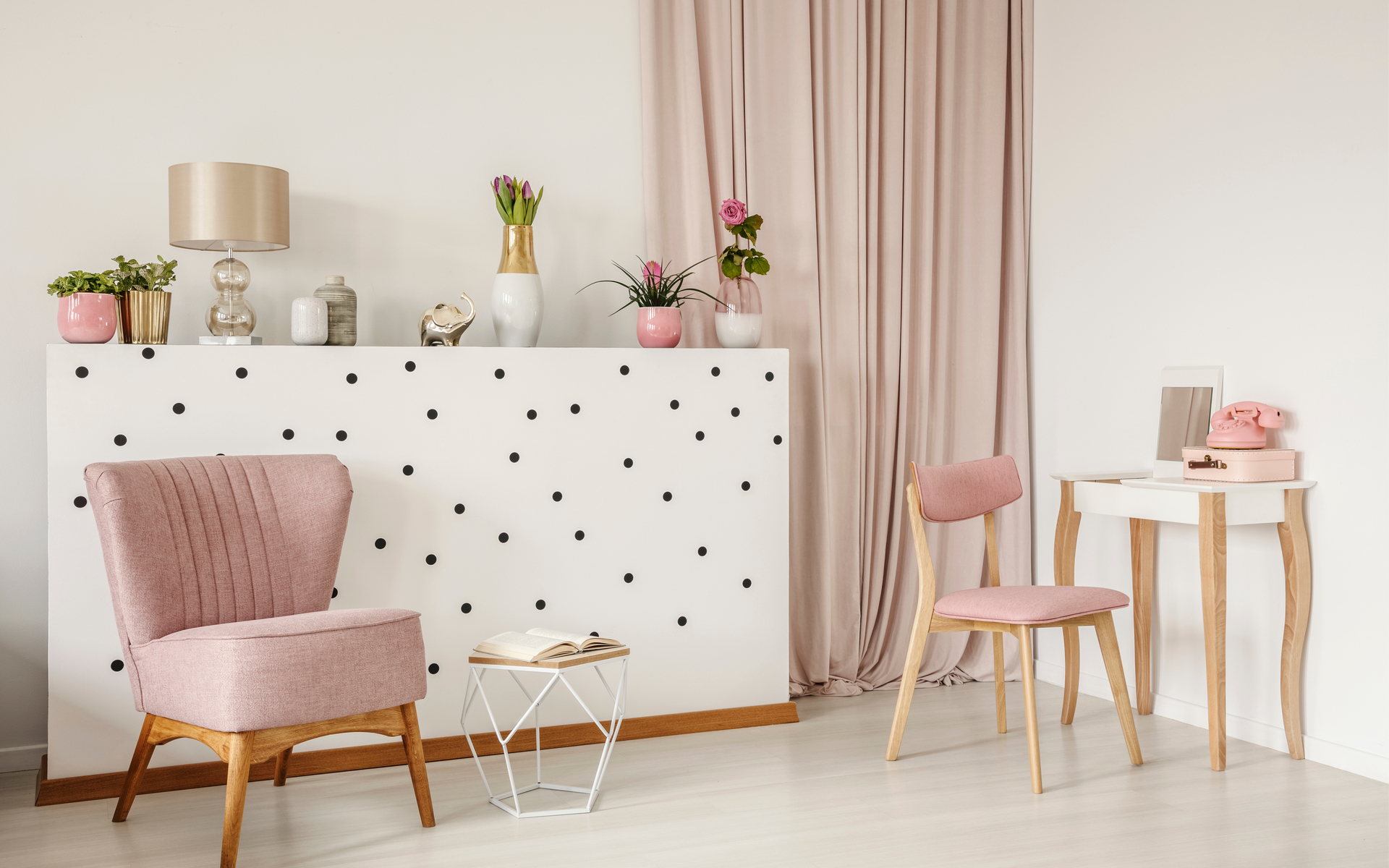 Točkice se vraćaju na velika vrata