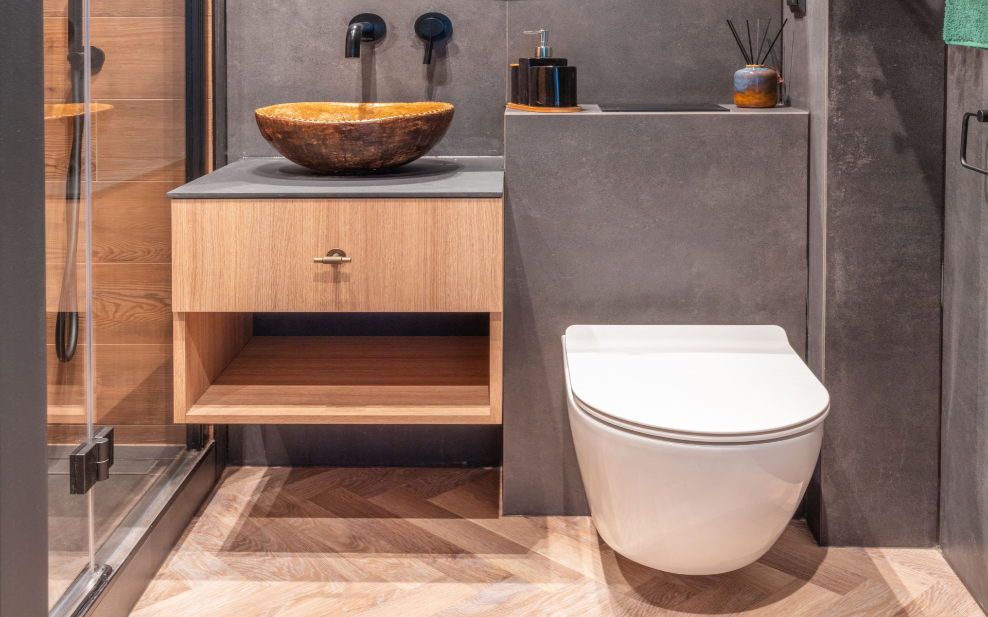 Kako urediti male kupaonice