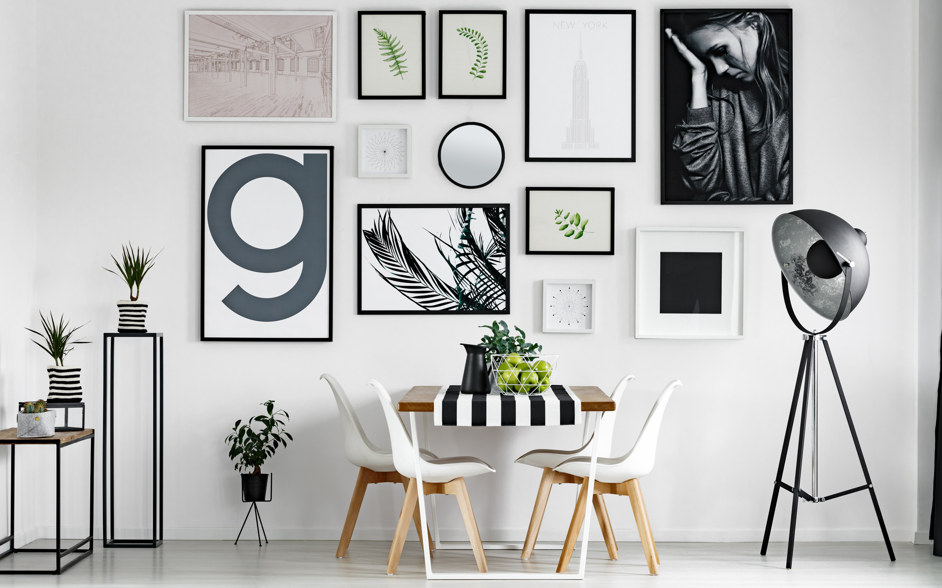 Kako uklopiti privatne fotografije u interijer?